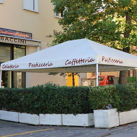 Paradiso24 Forlì Kültér fotó